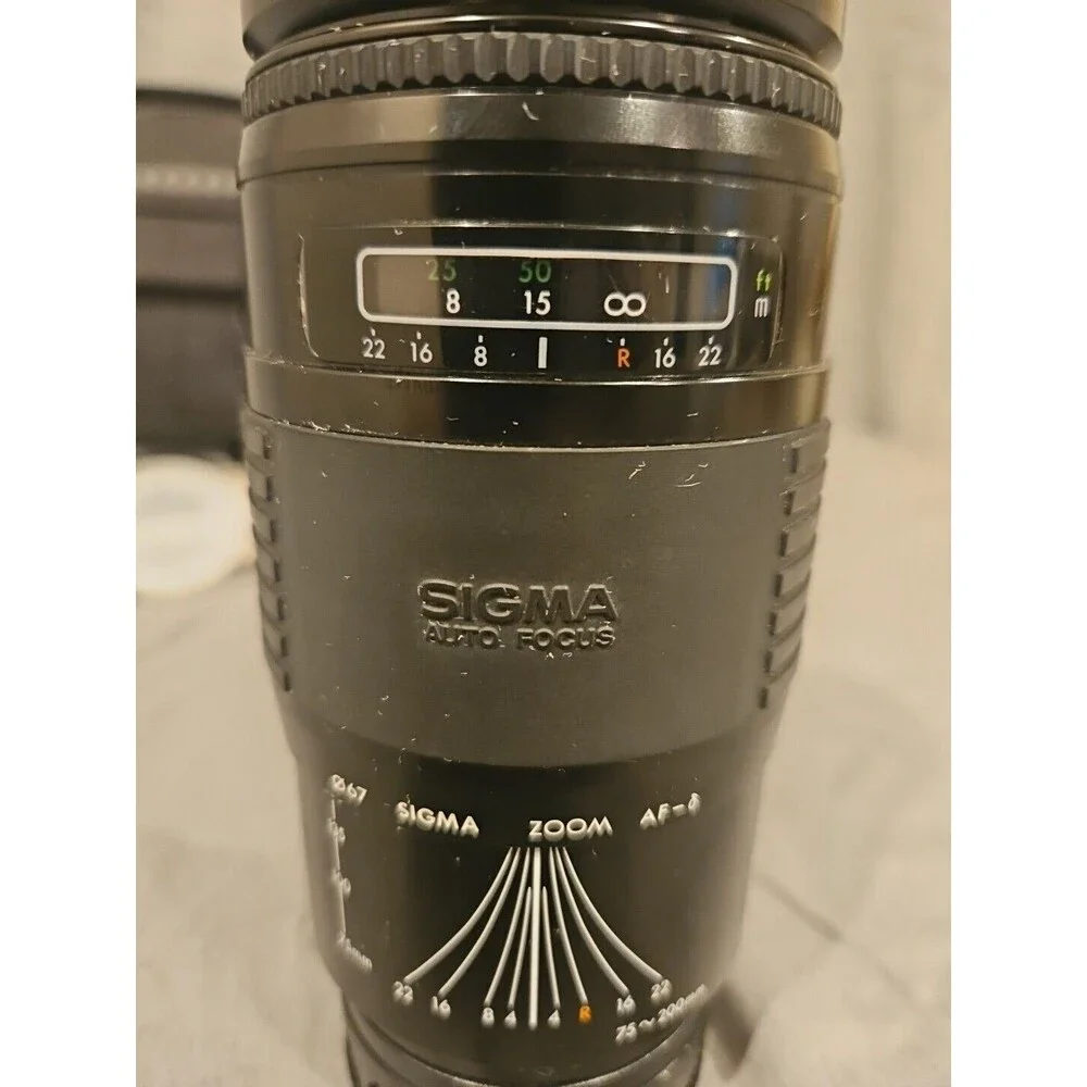 Vintage Minolta Maxxum 7000i Camera w/ Flash - Zoom Lens - Case - Accessories